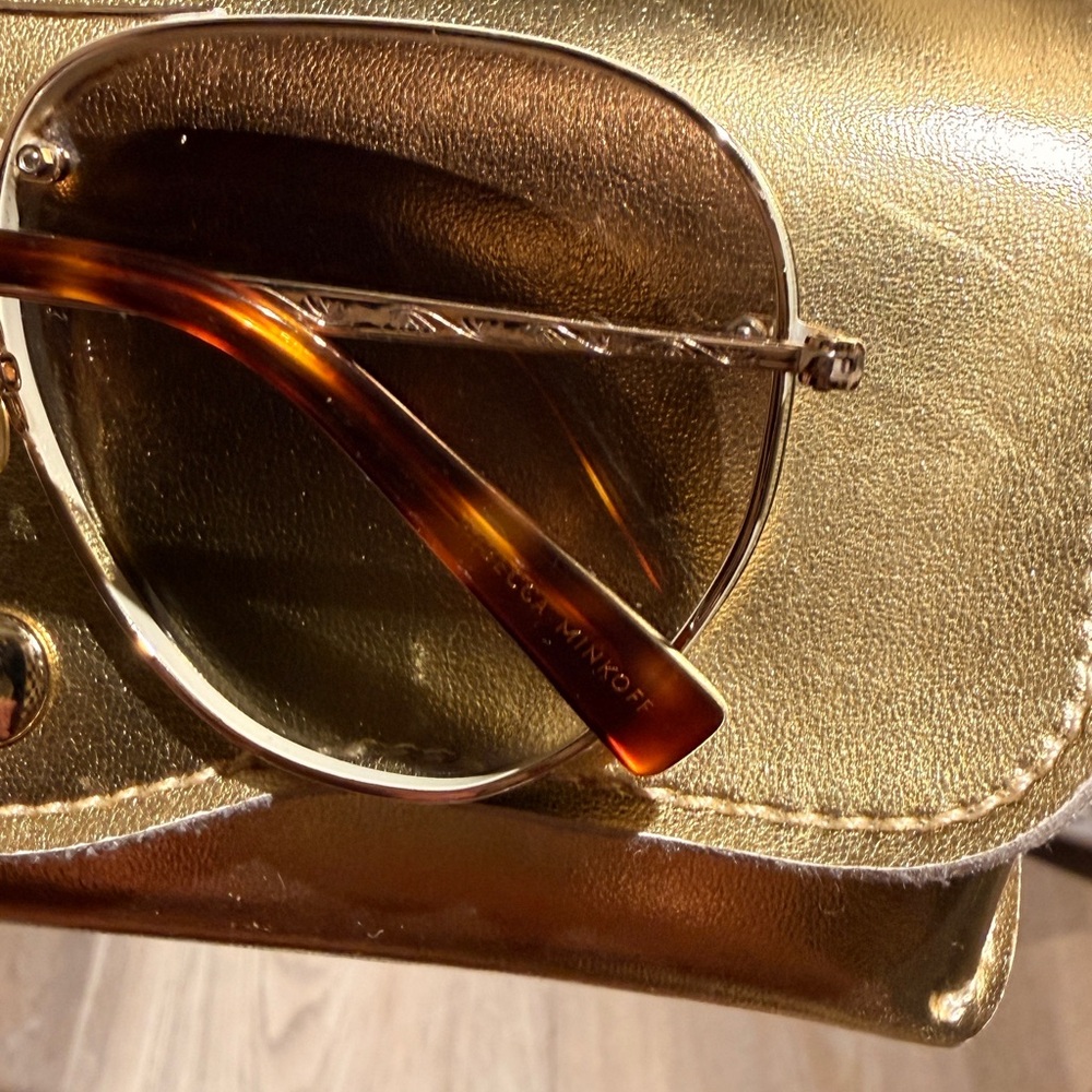 Rebecca Minkoff Gold Gloria 2 Sunglasses - Picture 3 of 11